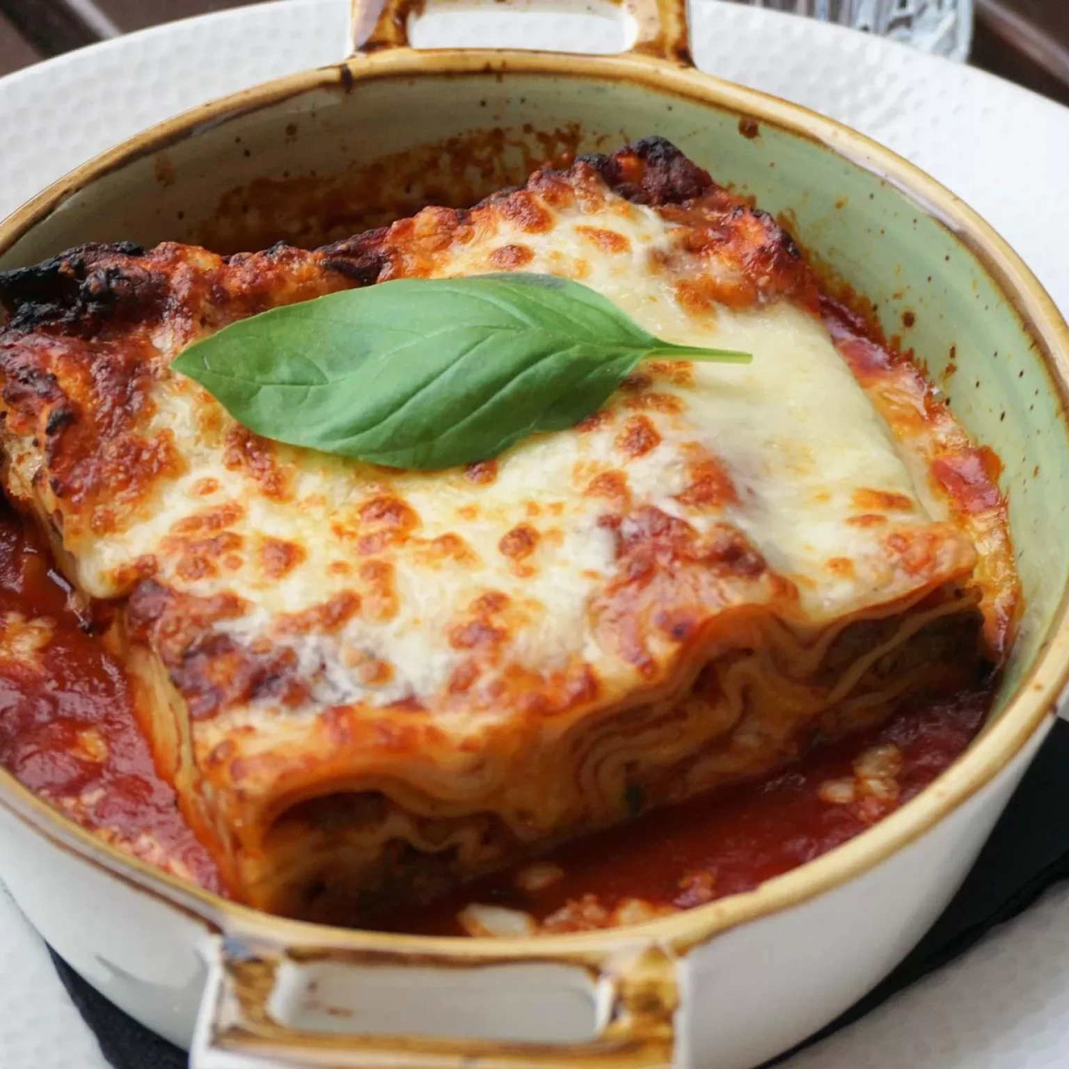lasagna-mariss-bar